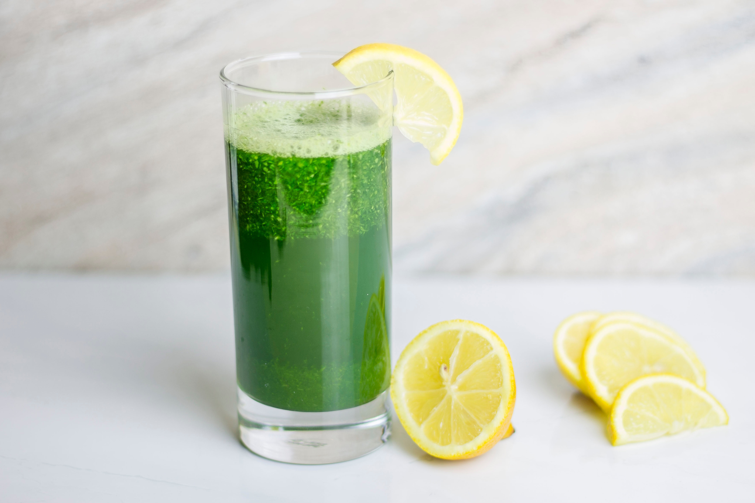 Green detox juice